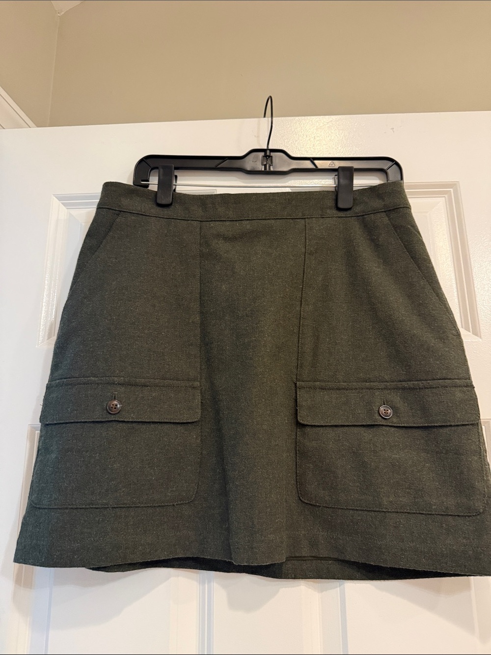 Madewell Olive Green Mini Skirt with Front Flap Pockets Size 10